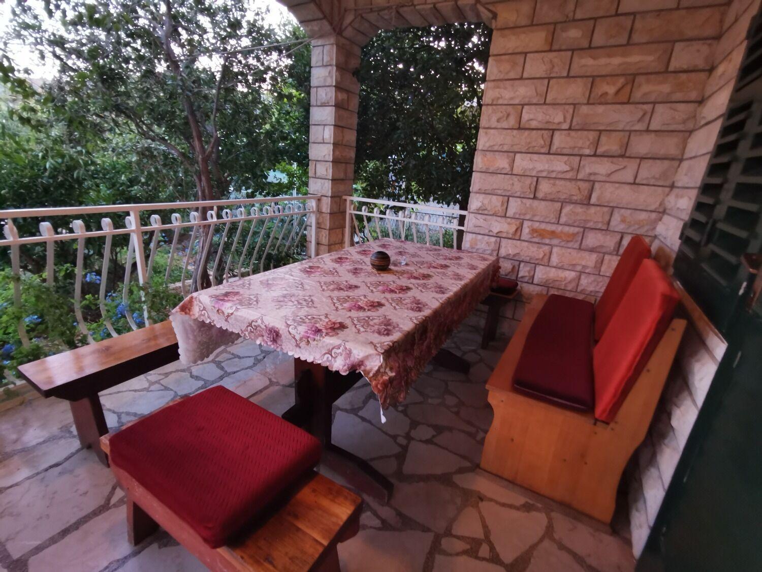 Apartments Srdan Vinisce ภายนอก รูปภาพ