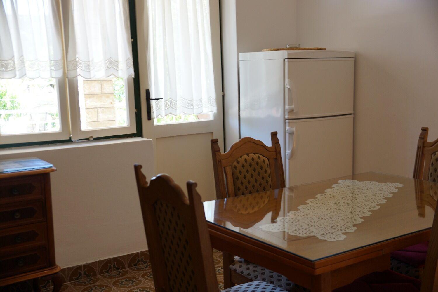 Apartments Srdan Vinisce ภายนอก รูปภาพ